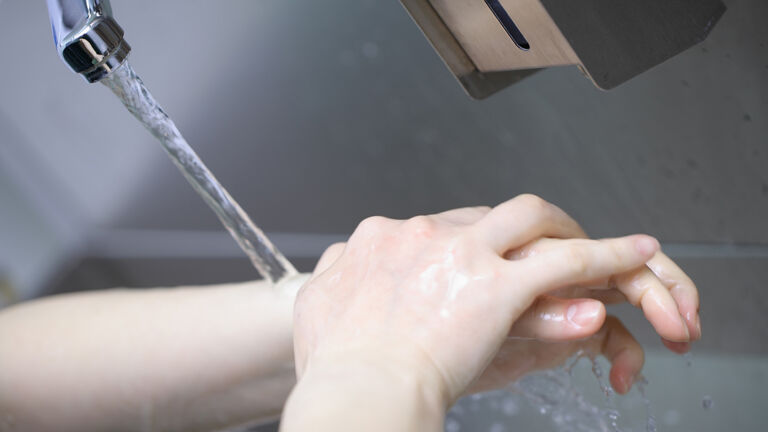 solutions-healthcare-safety